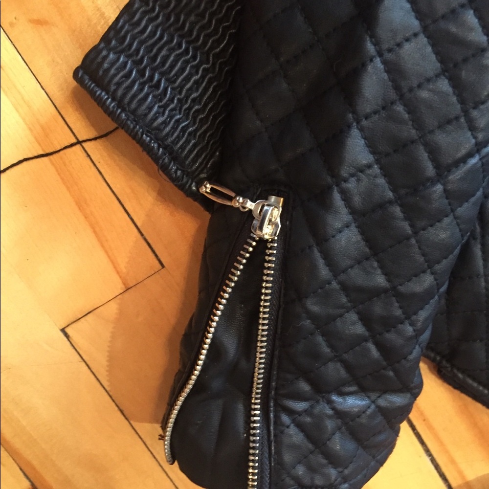 Little leather jacket - Picture 4 of 5